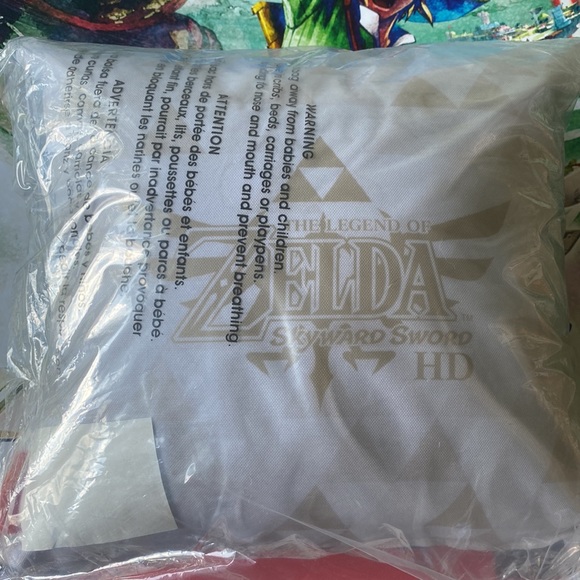 Nintendo The Legend of Zelda Skyward Sword Poster and Decorative Pillow Bundle - Picture 5 of 16